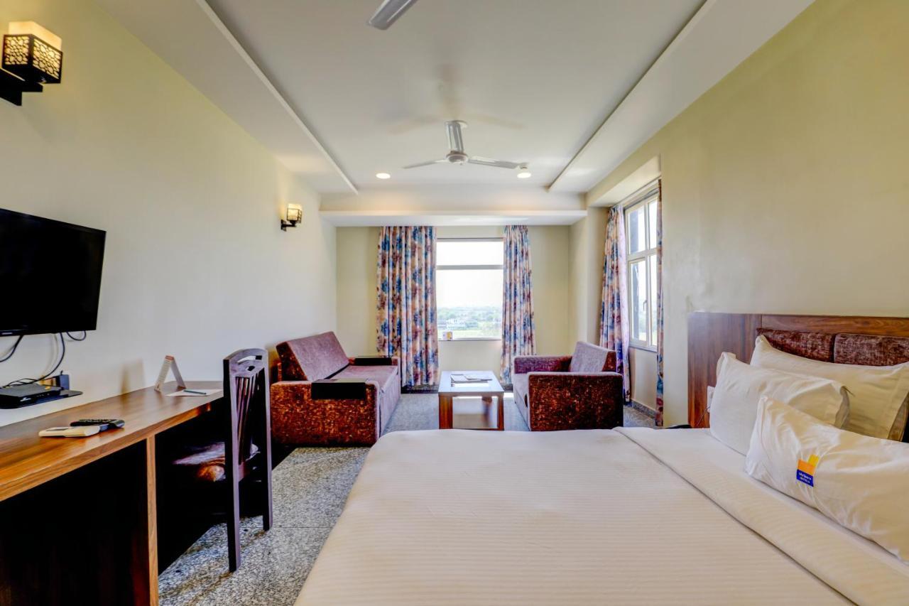 Hotel Shree Nanda Udaipur Exterior foto