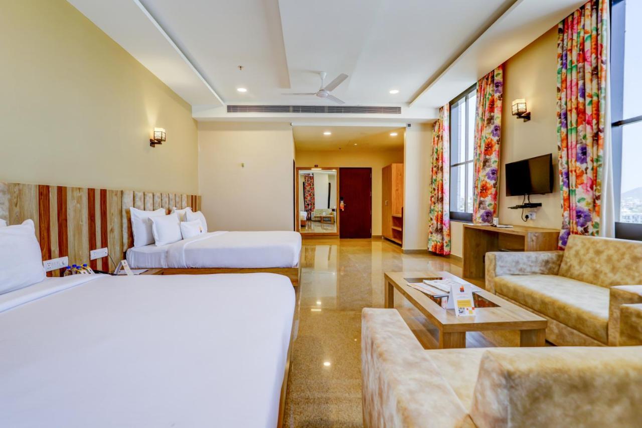 Hotel Shree Nanda Udaipur Exterior foto